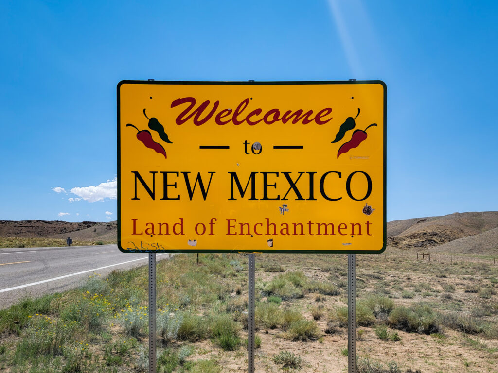 Welcome to New Mexico state sign